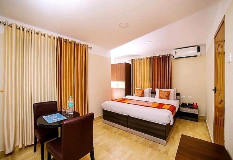 Hotel Tayas Trippapur Экстерьер фото