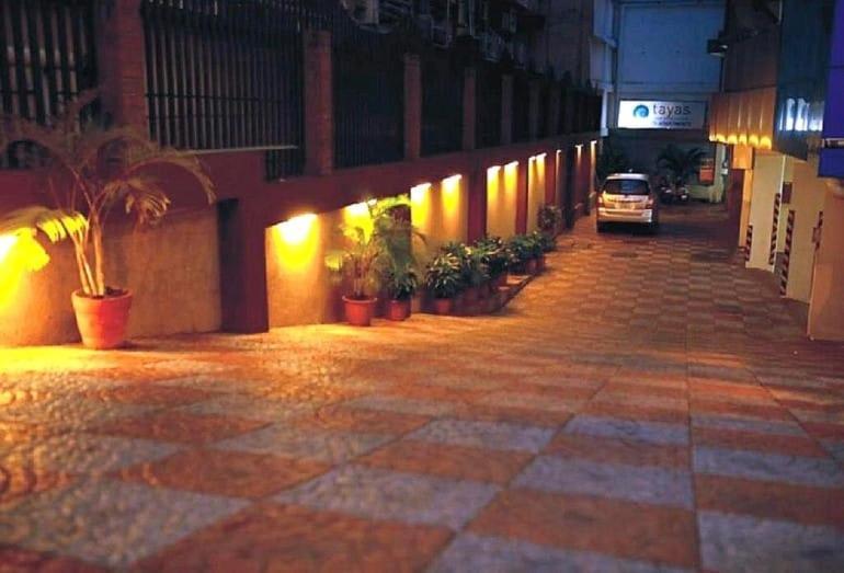 Hotel Tayas Trippapur Экстерьер фото